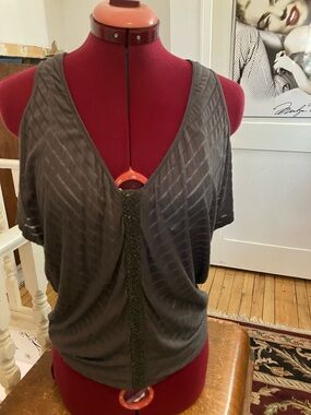 3/30$ Guess Charcoal Gray Sheer Draped Front Top with Embellished Placket